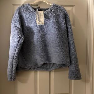 Lululemon Crew Top